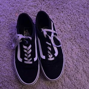 Black vans